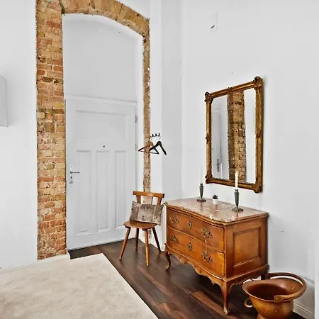 Arbio I Rustic Loft In Reuterkiez *