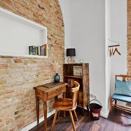 Arbio I Rustic Loft In Reuterkiez Berlin